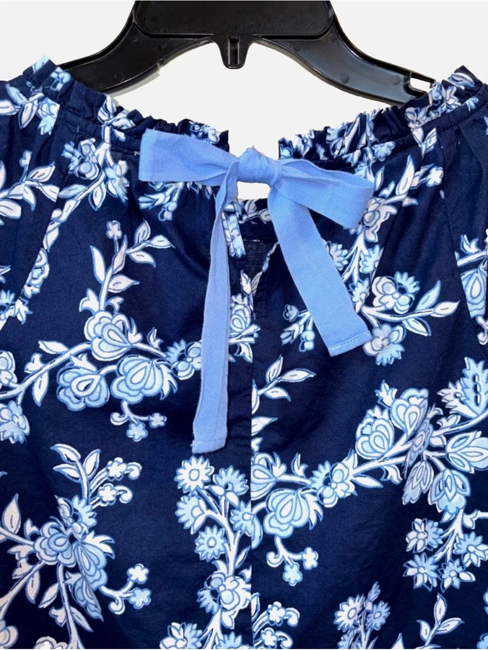 J.Crew Peasant Blouse XS Navy Blue Floral Tie Neck Boho Long Sleeve